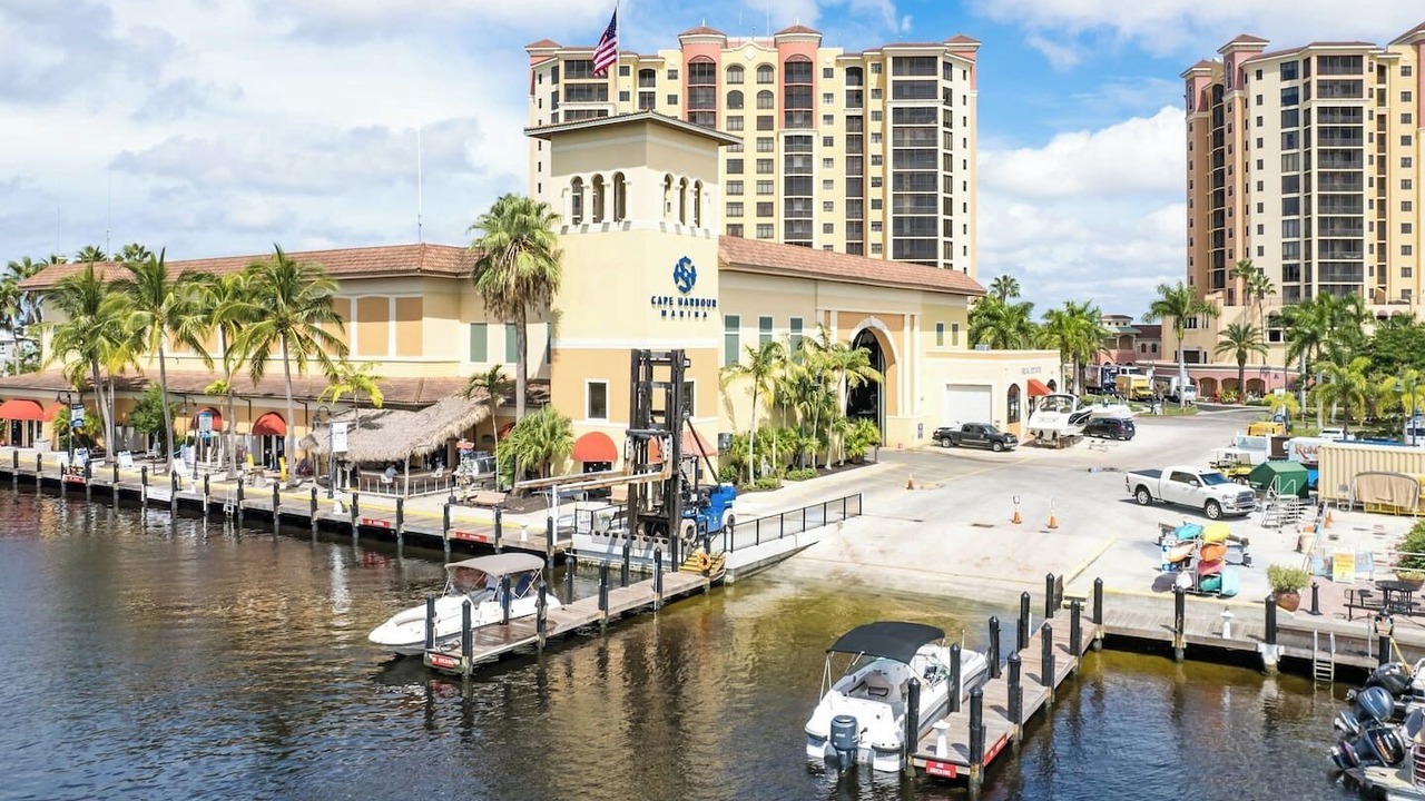 Photo of Others in Cape Harbour