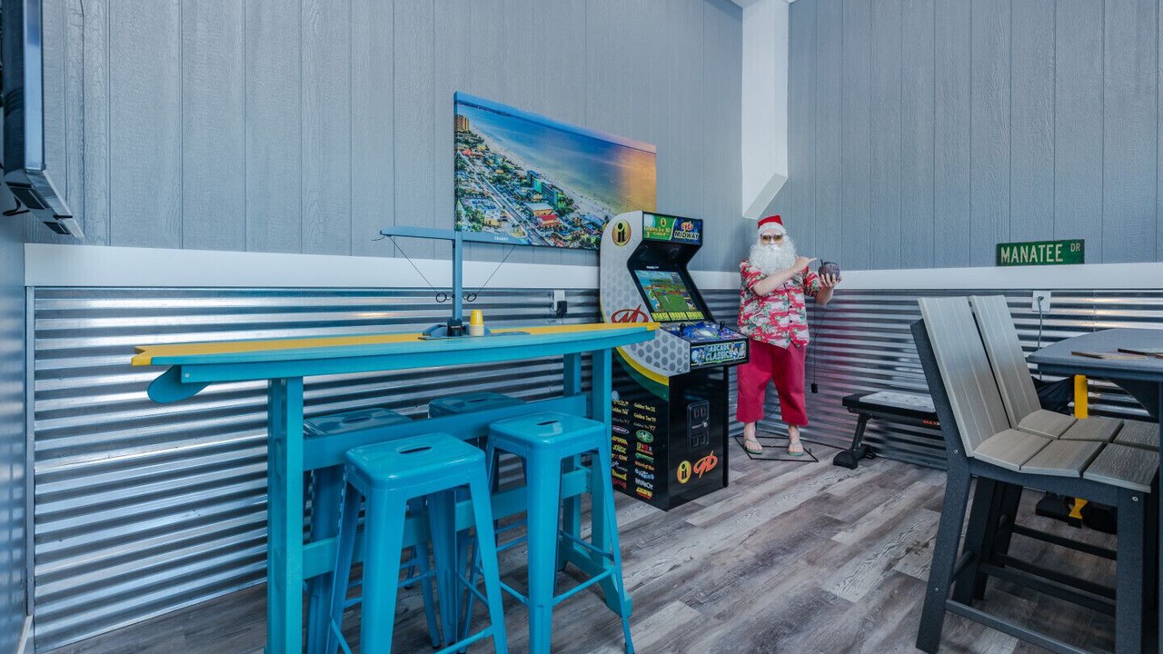 Photo of Bedroom in Cape Harbour