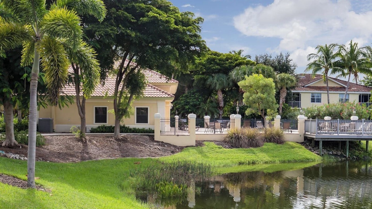 Photo of Outdoor in Cape Harbour