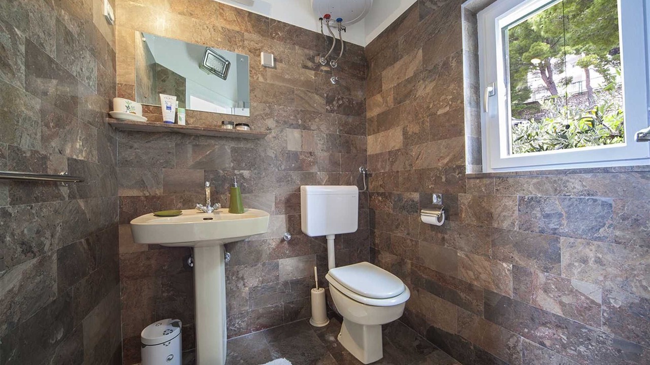 Photo of Bathroom in Baska Voda