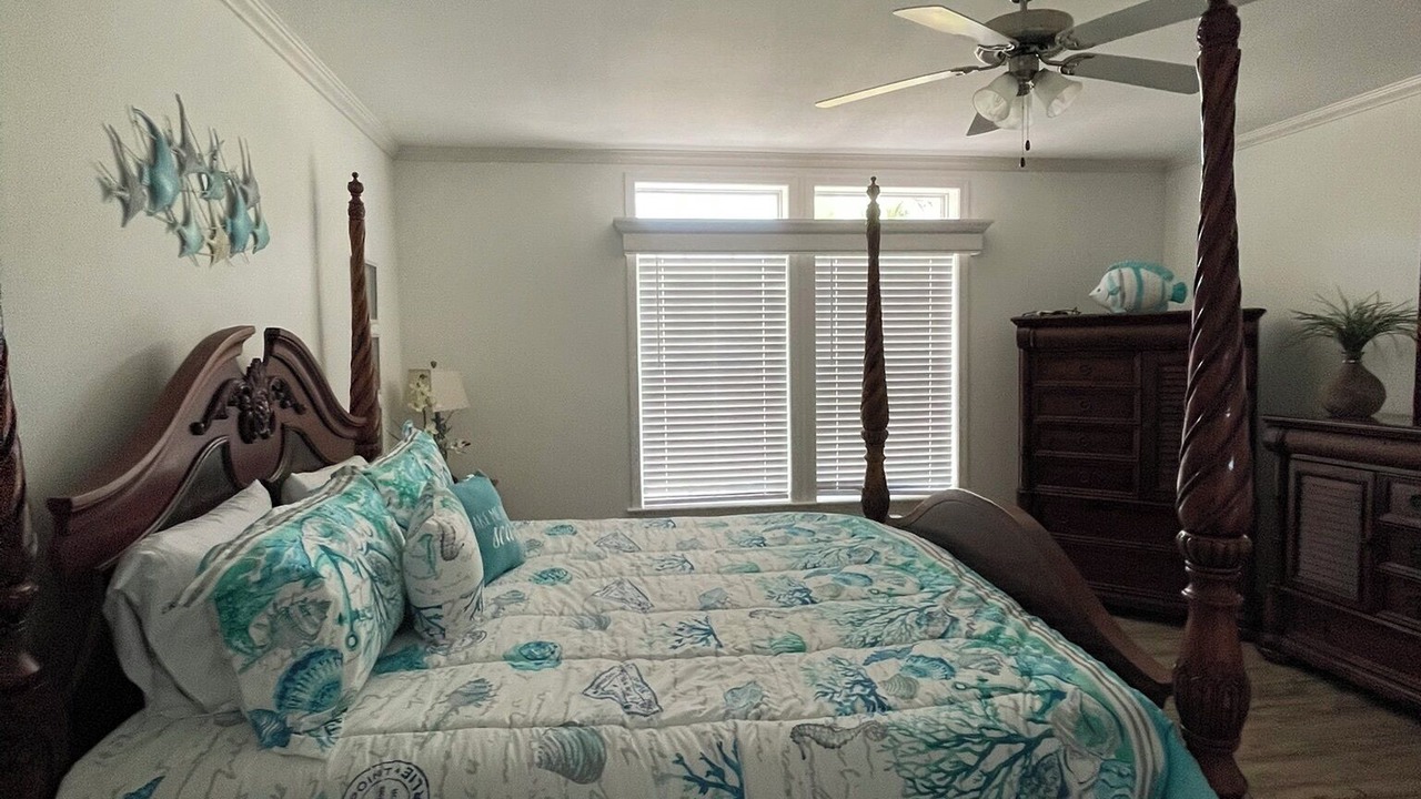 Photo of Bedroom in Steinhatchee