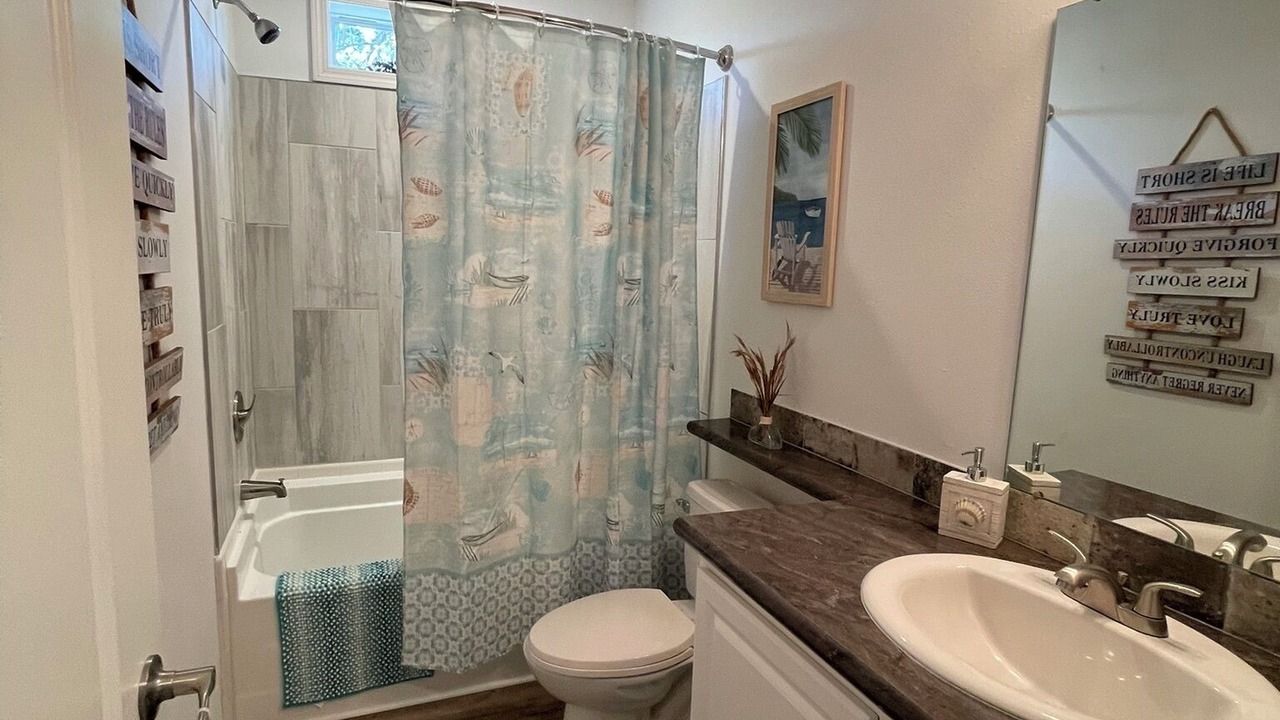 Photo of Bathroom in Steinhatchee