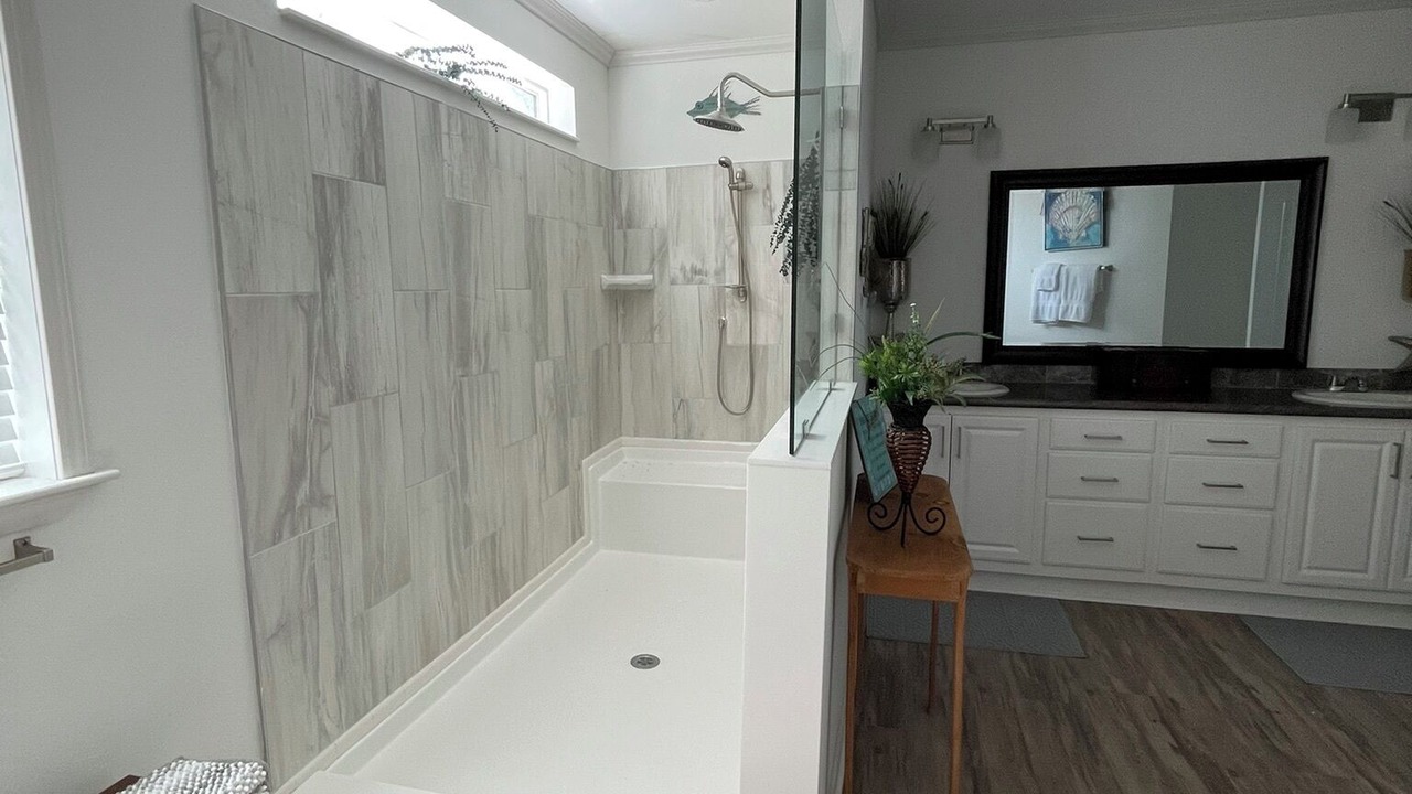 Photo of Bathroom in Steinhatchee