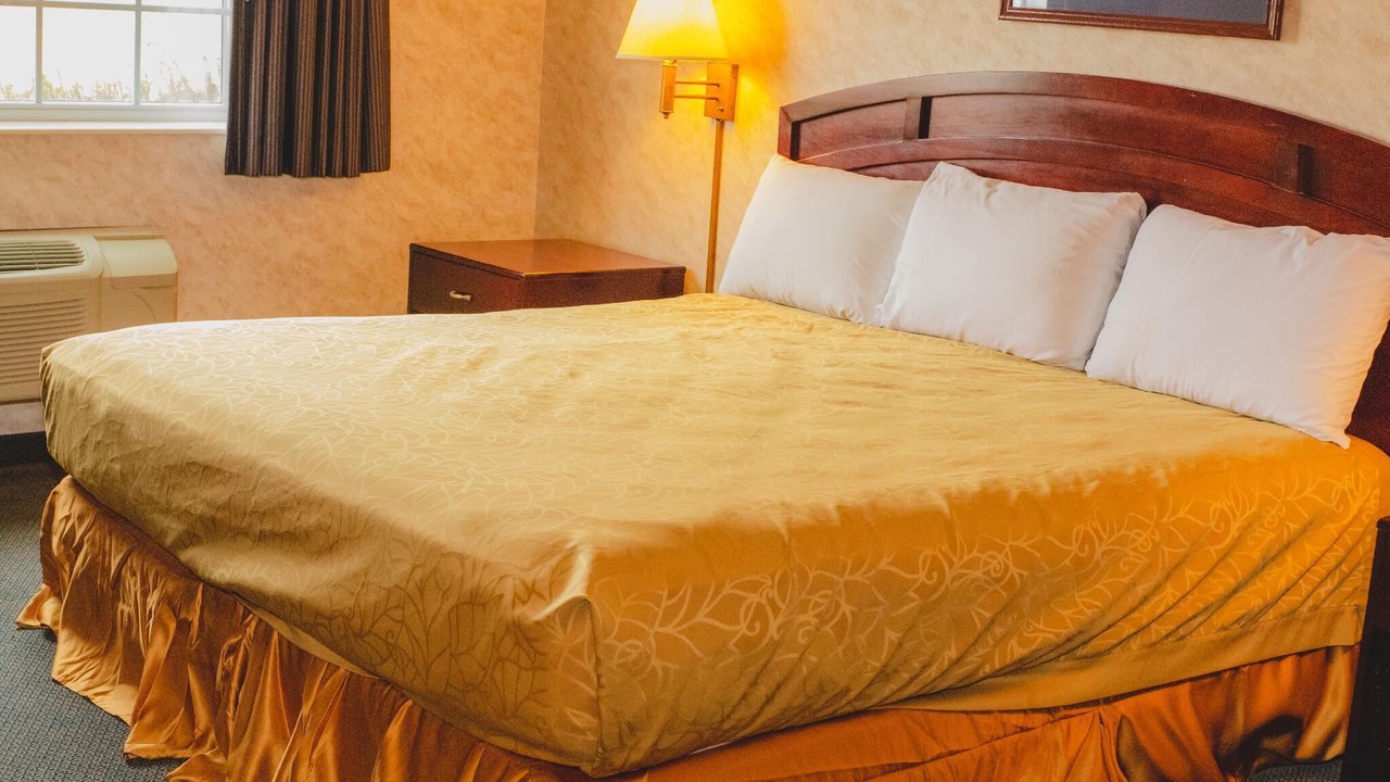 Photo of Bedroom in Colfax