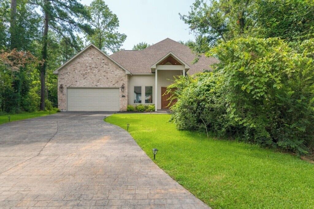 Photo of Outdoor in Hufsmith