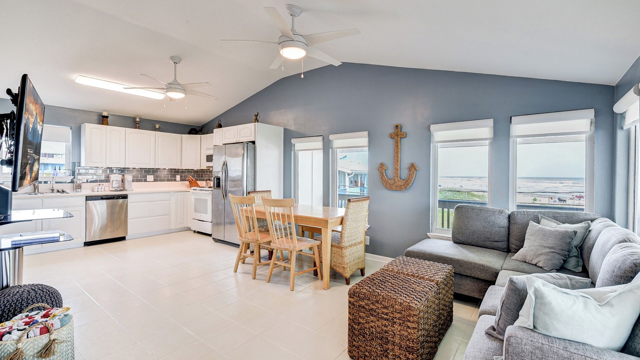 Photo of Livingroom in Pirates Beach West