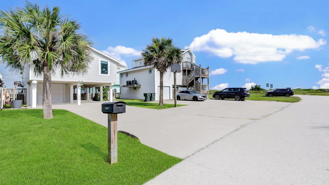 Photo of Outdoor in Pirates Beach West