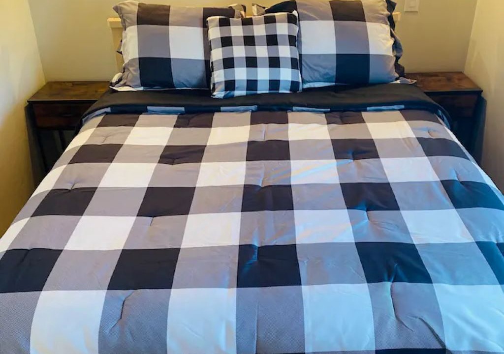 Photo of Bedroom in Stoney Creek