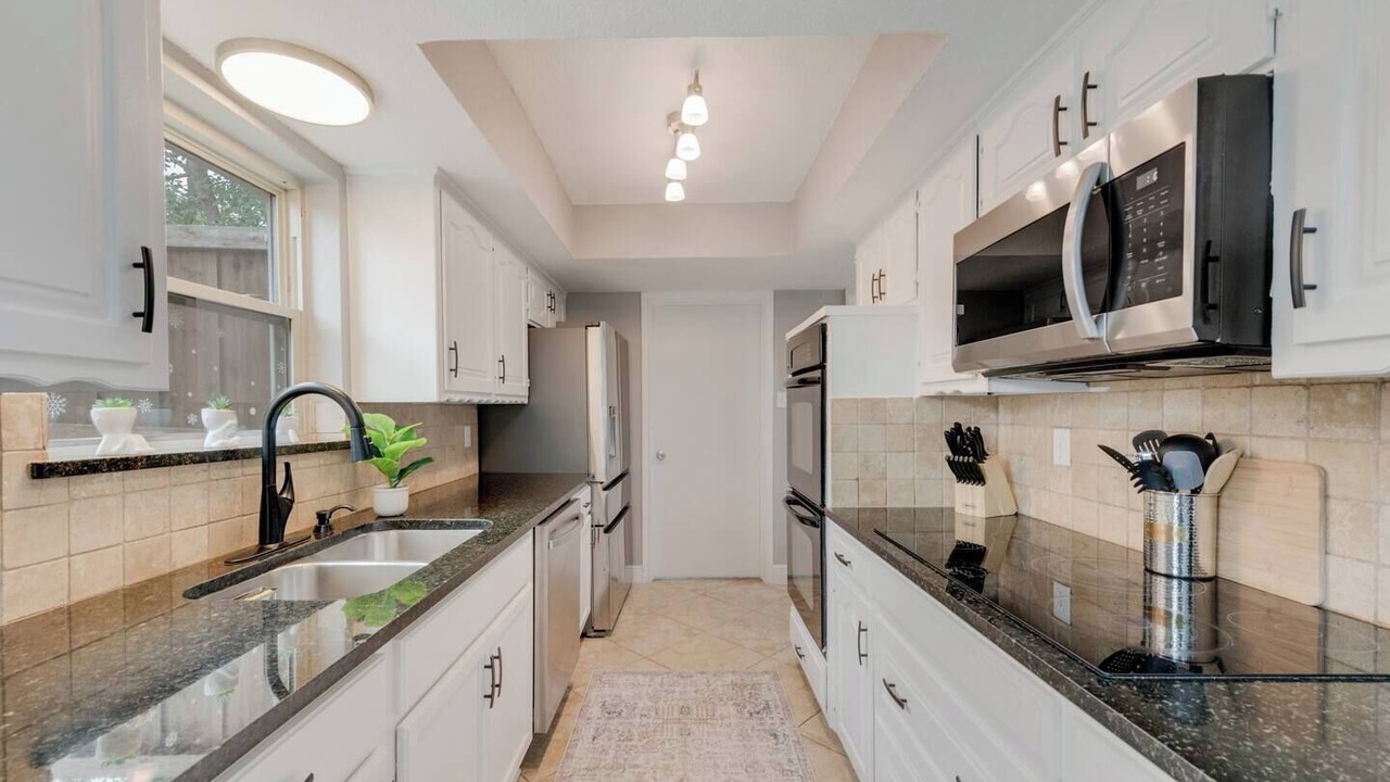 Photo of Kitchen in Northeast Carrollton
