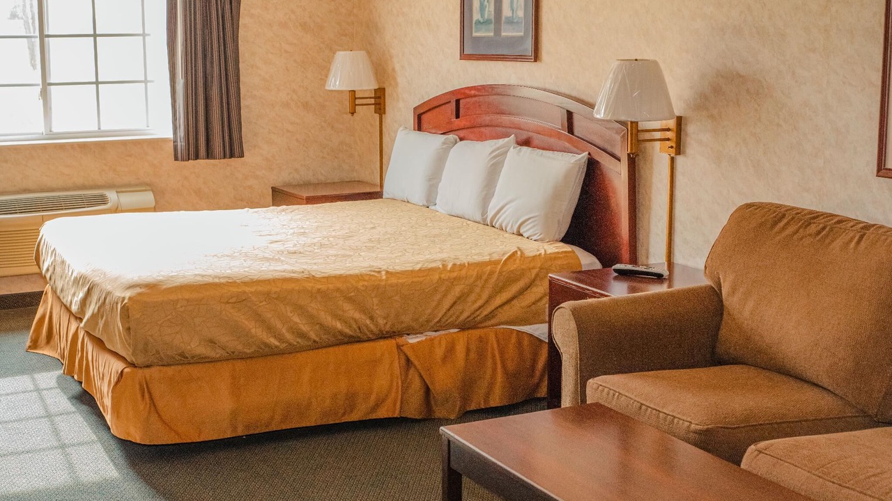 Photo of Bedroom in Colfax