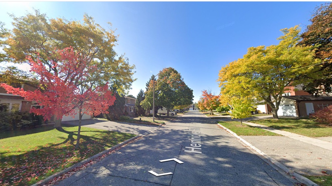 Photo of Outdoor in Thornhill