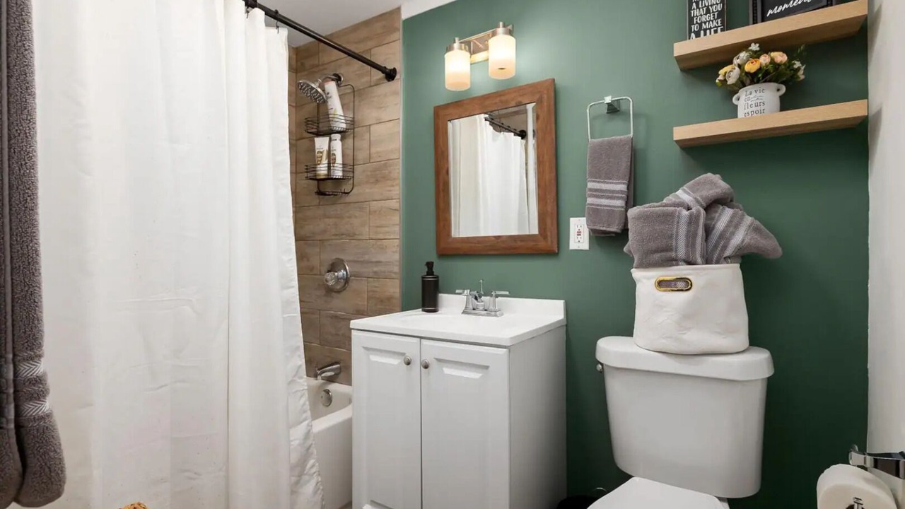 Photo of Bathroom in Weslaco