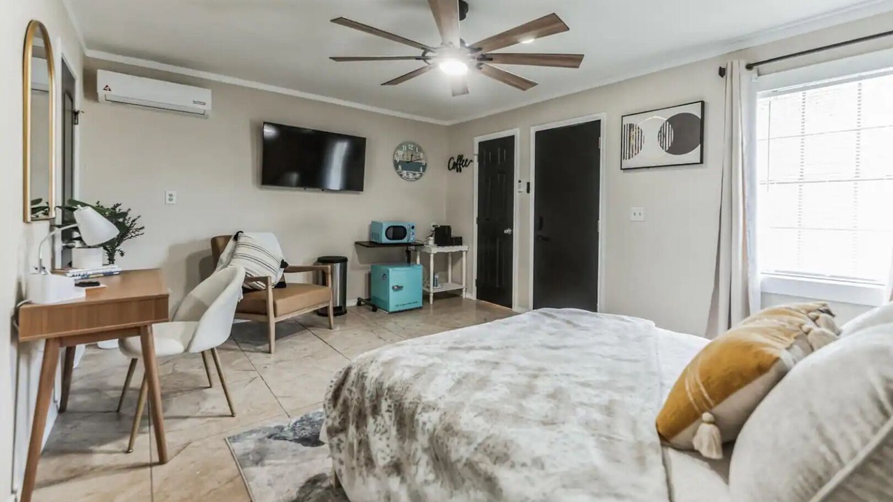 Photo of Bedroom in Weslaco