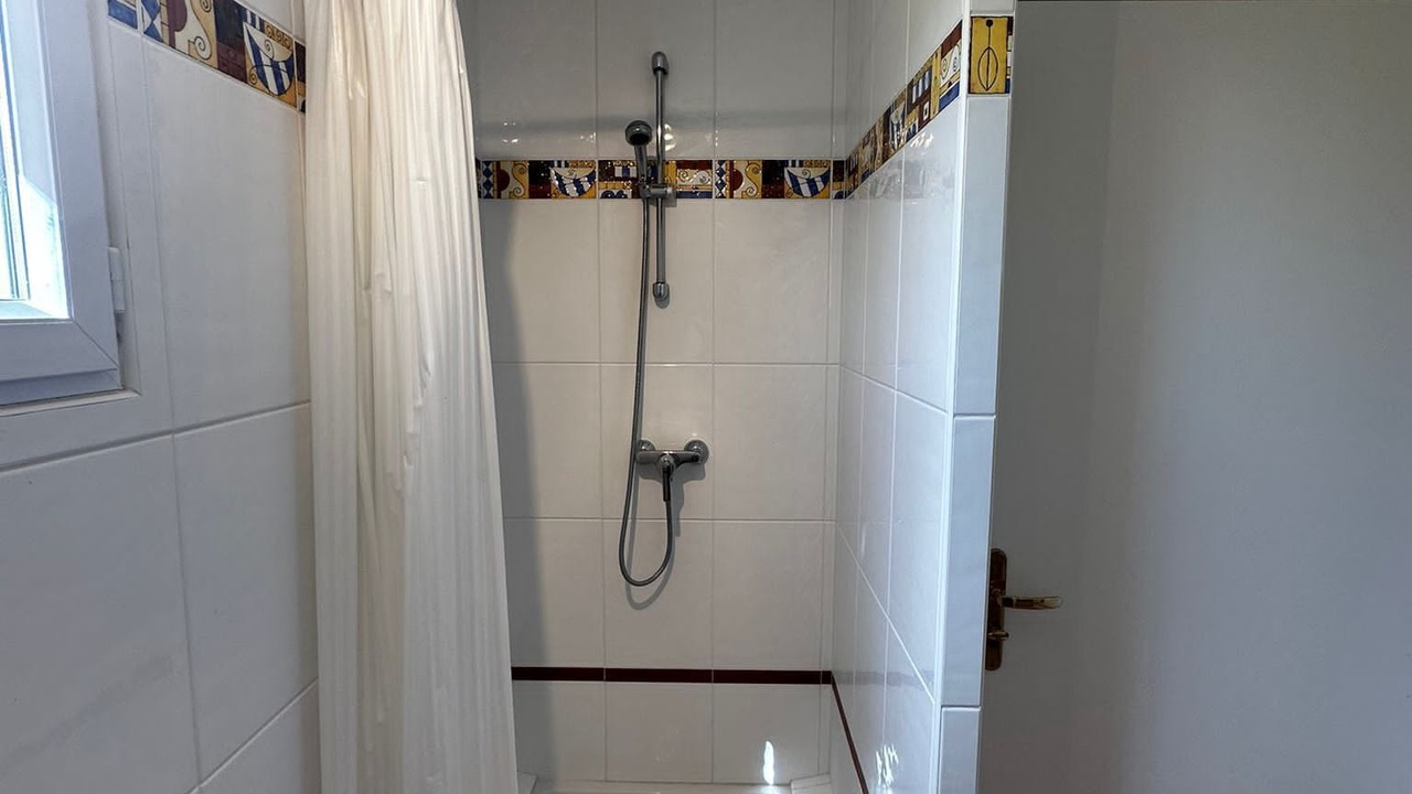 Photo of Bathroom in Claret