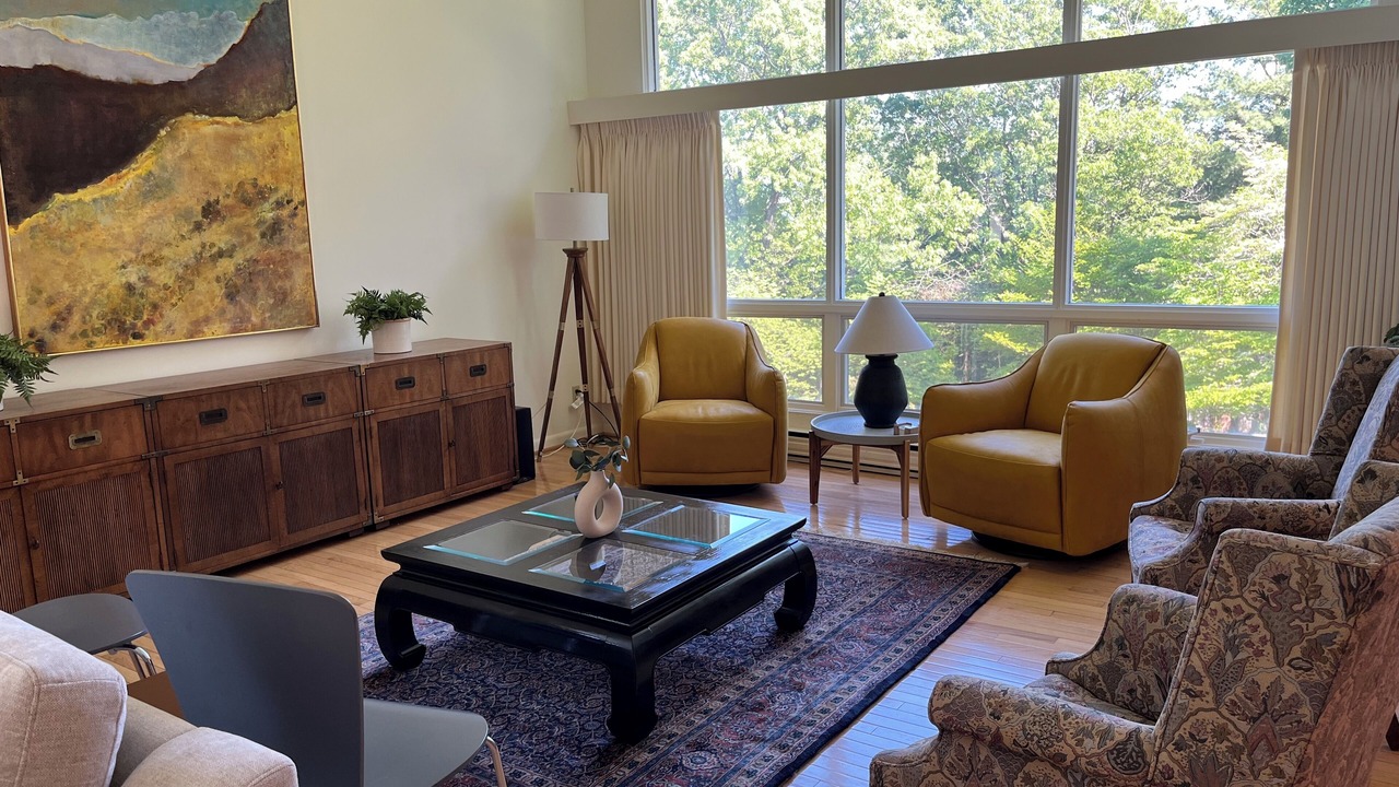 Photo of Livingroom in Grissom - Highland