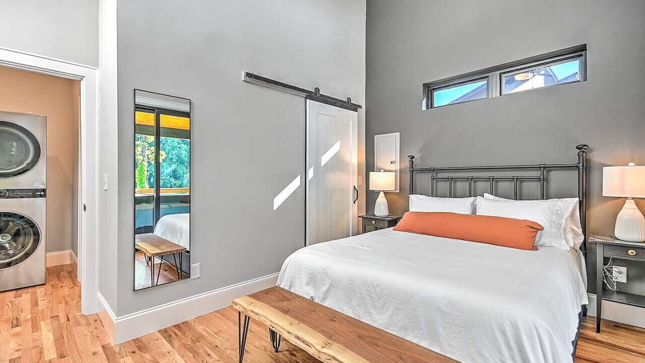 Photo of Bedroom in Johnson City