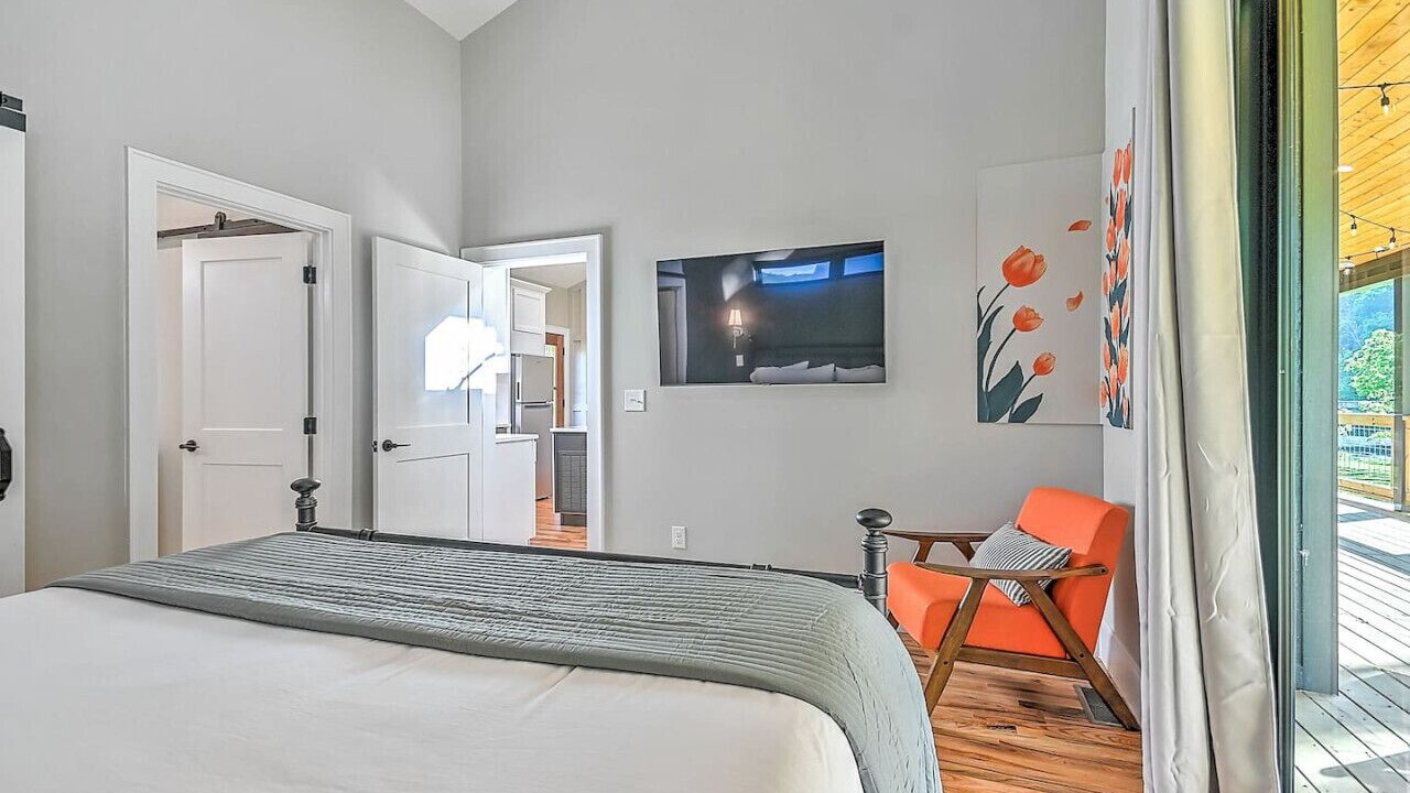 Photo of Bedroom in Johnson City