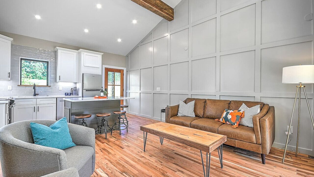 Photo of Livingroom in Johnson City
