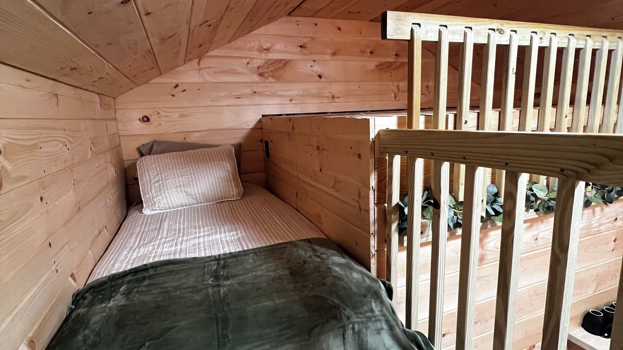 Photo of Bedroom in Warren