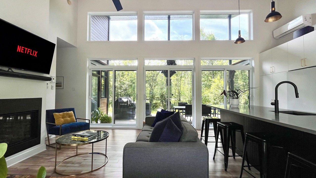 Photo of Livingroom in Saint-Alphonse-Rodriguez