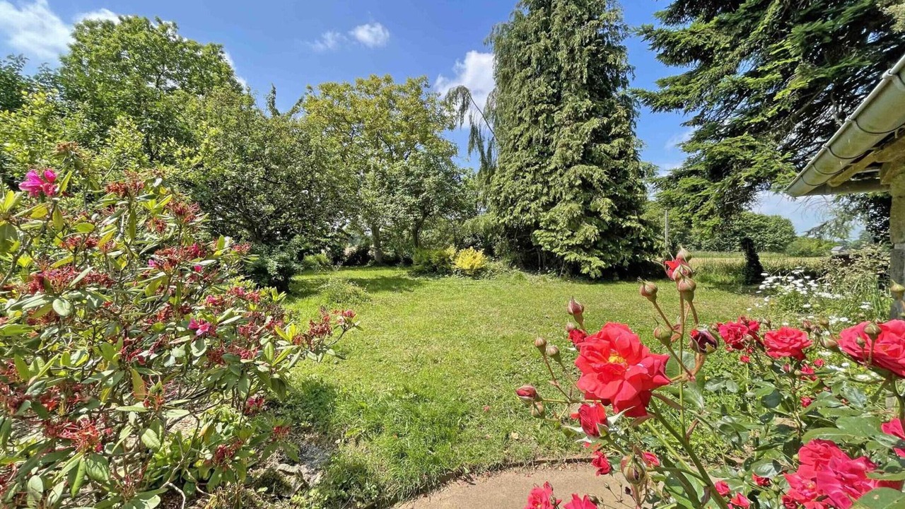 Photo of Outdoor in Mantilly