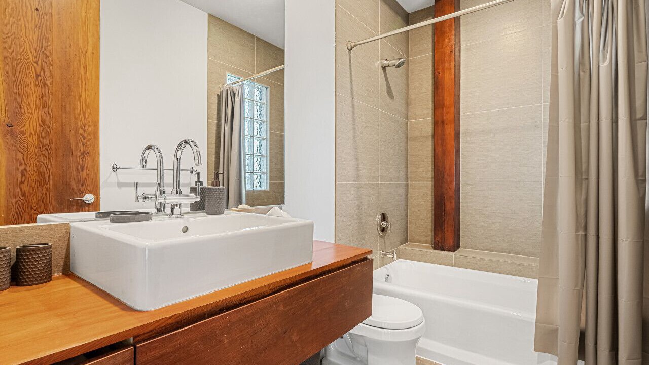 Photo of Bathroom in Ramsay
