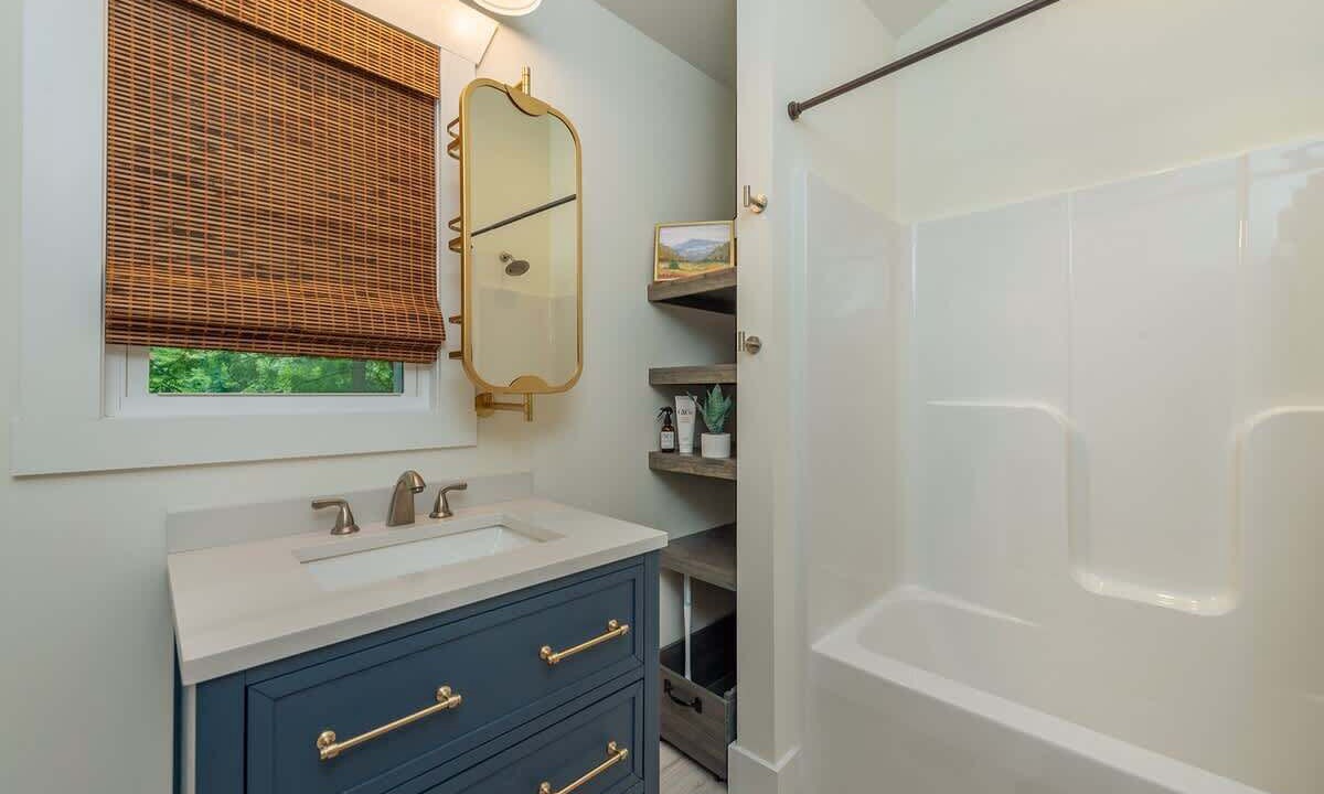 Photo of Bathroom in Waynesville