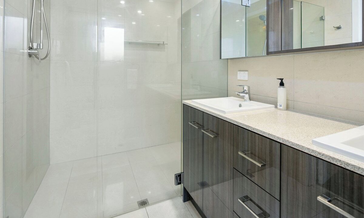 Photo of Others in Henley Beach South