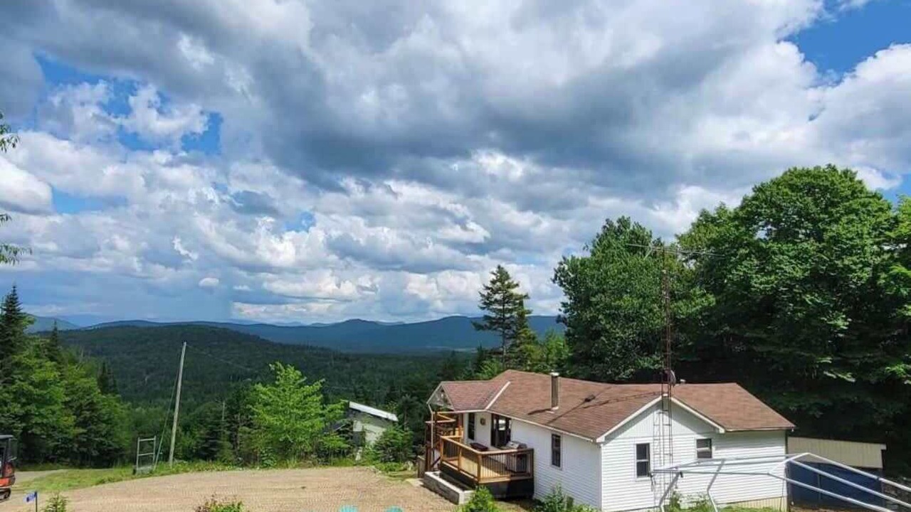 Photo of Patio Balcony in Notre-Dame-Des-Bois