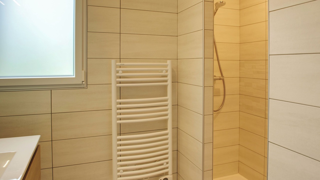 Photo of Bathroom in Landeda