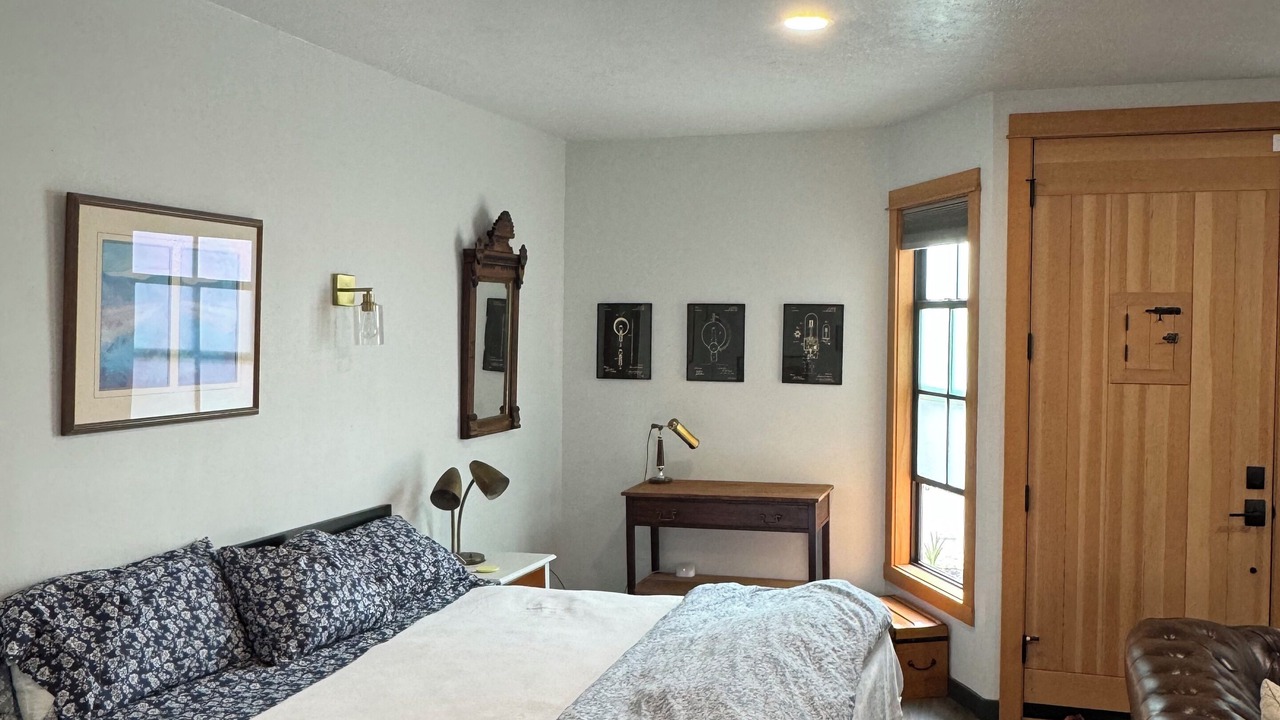 Photo of Bedroom in Market District