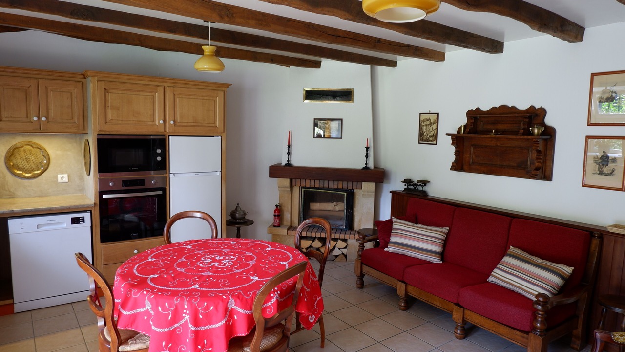 Photo of Others in Girgols