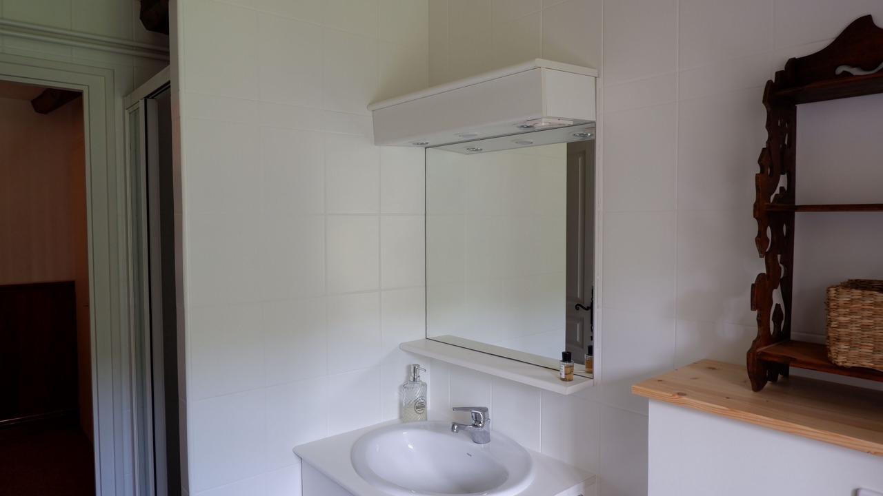 Photo of Bathroom in Girgols