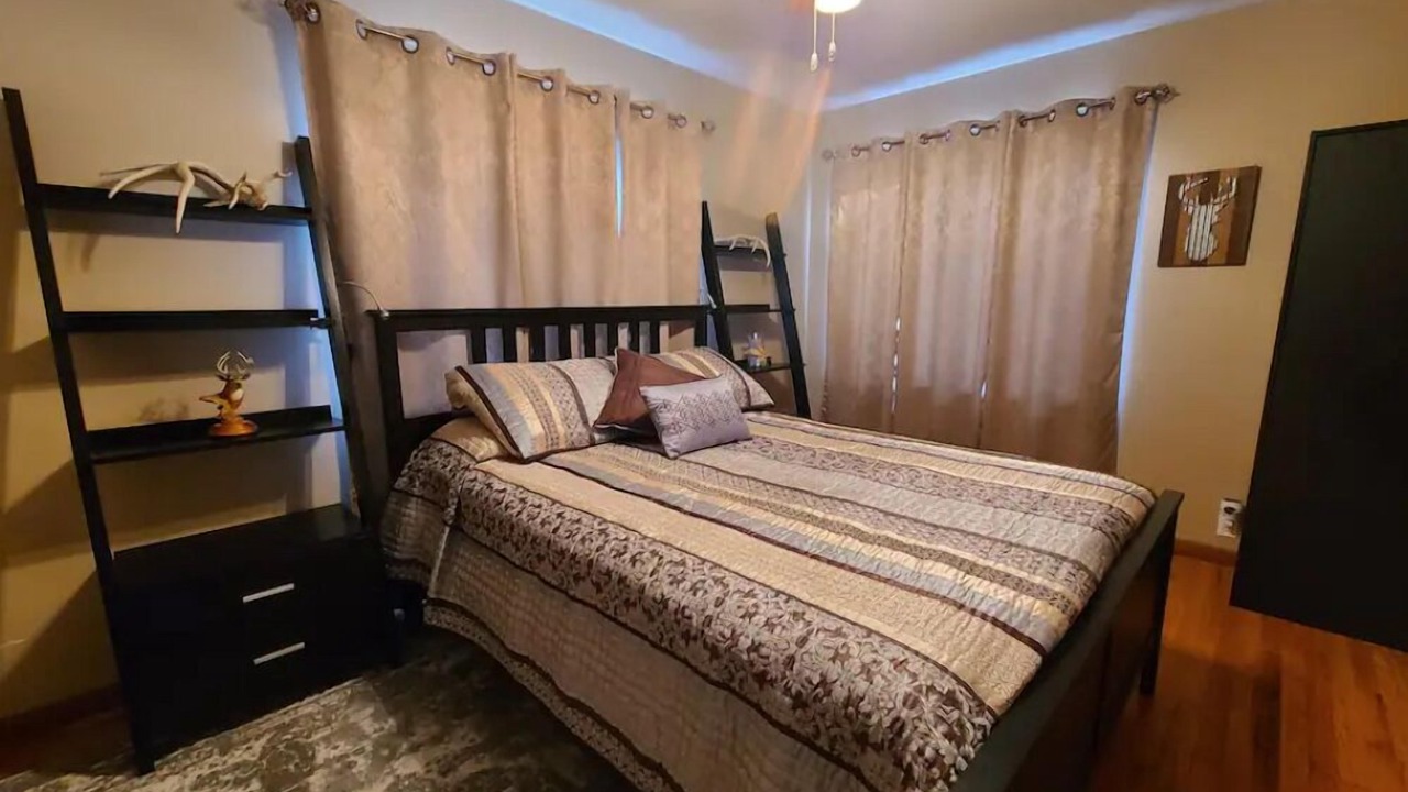 Photo of Bedroom in Ellsworth County