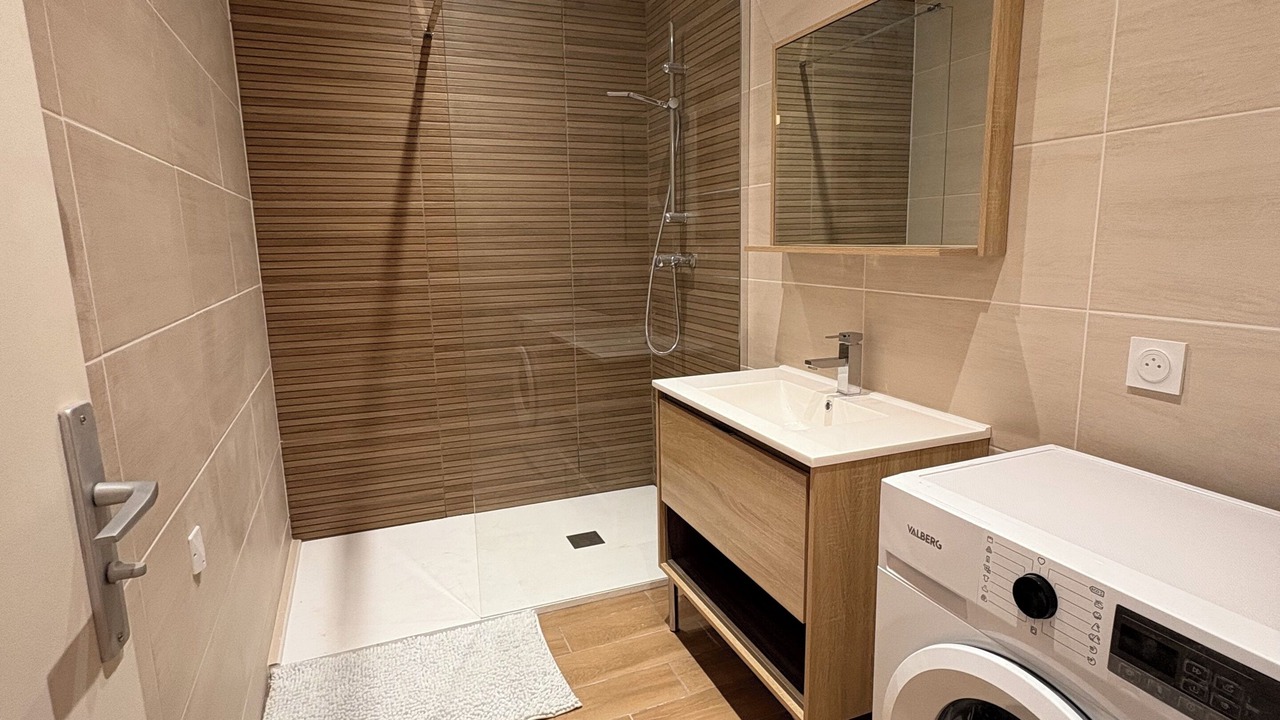 Photo of Bathroom in Vendres