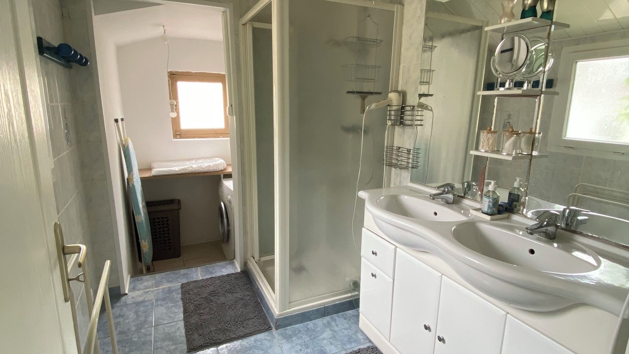 Photo of Bathroom in Barriere Saint Marc