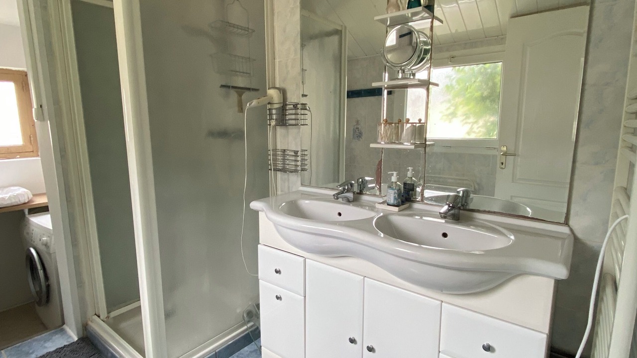 Photo of Bathroom in Barriere Saint Marc