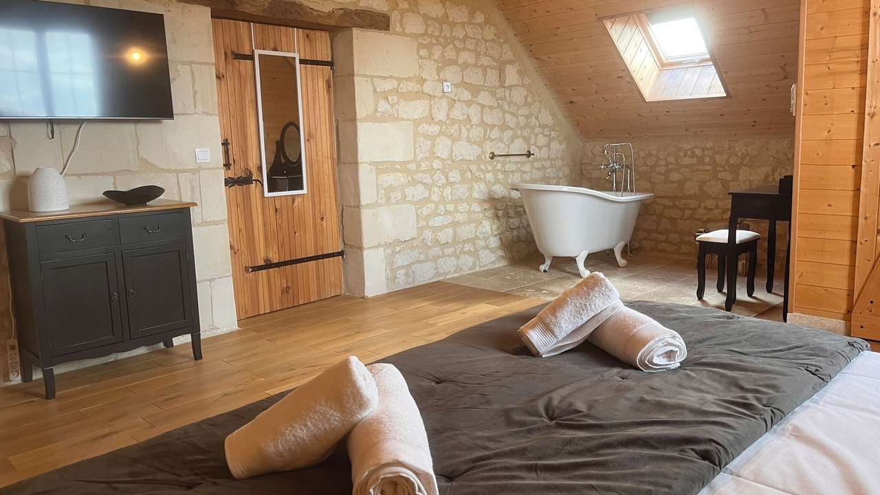 Photo of Bedroom in Saint-Nicolas-de-Bourgueil