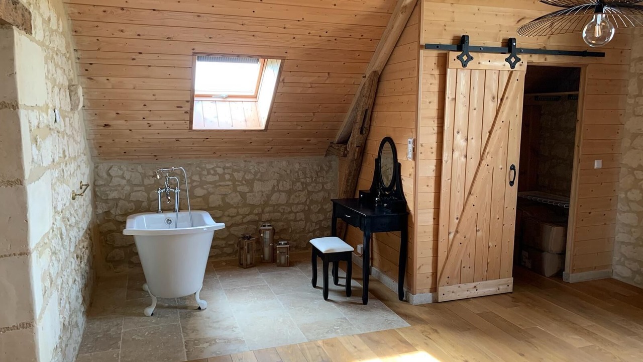 Photo of Bathroom in Saint-Nicolas-de-Bourgueil