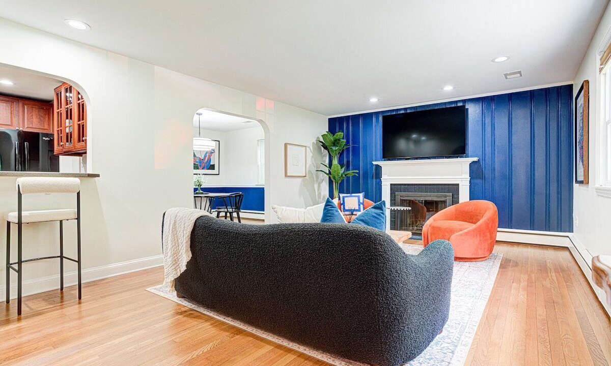 Photo of Livingroom in Berwyn