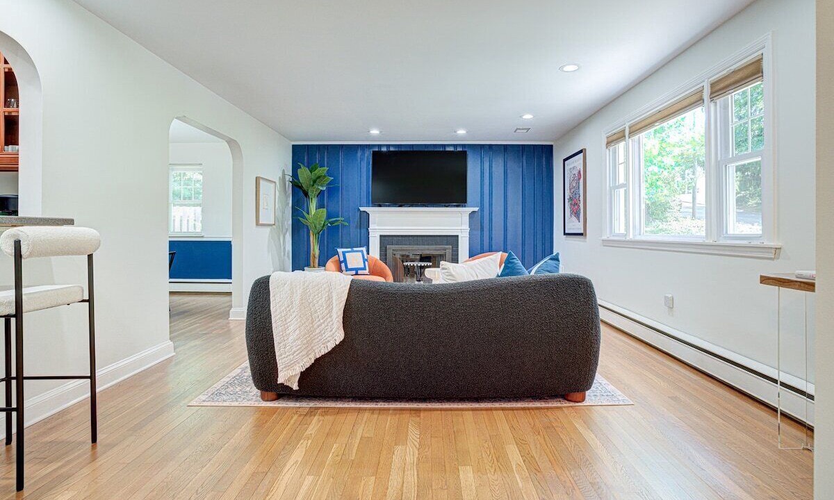 Photo of Livingroom in Berwyn