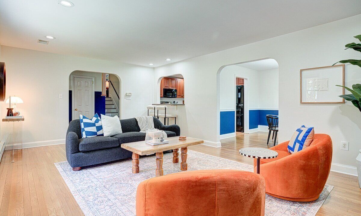 Photo of Livingroom in Berwyn