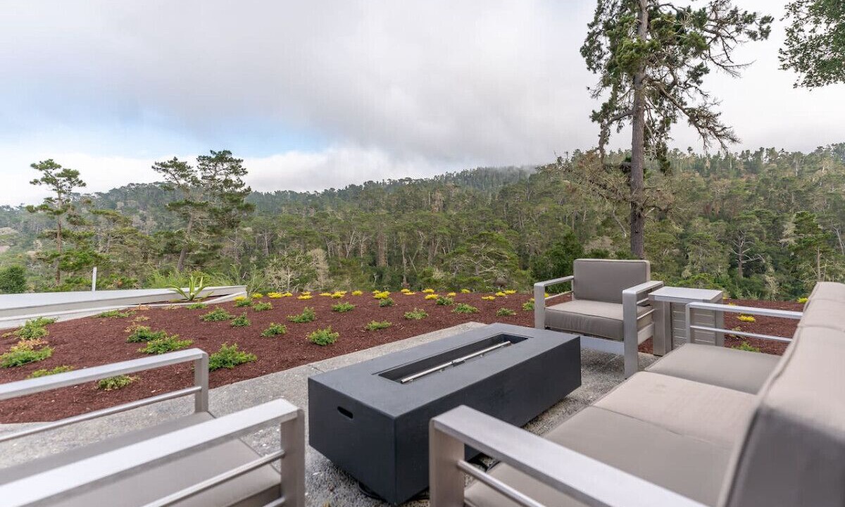 Photo of Patio Balcony in Monterey
