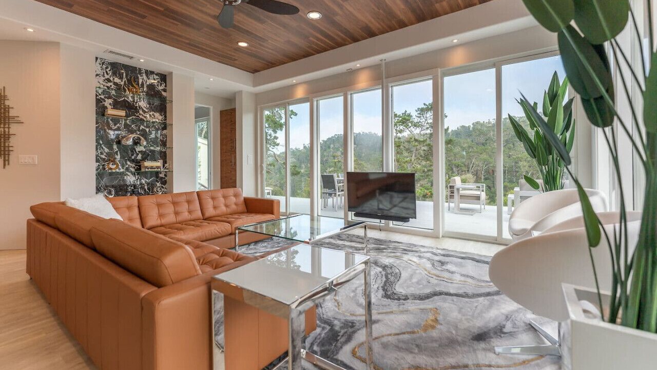 Photo of Livingroom in Monterey