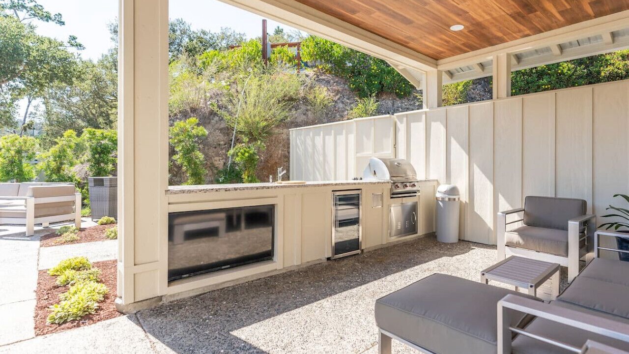 Photo of Patio Balcony in Monterey