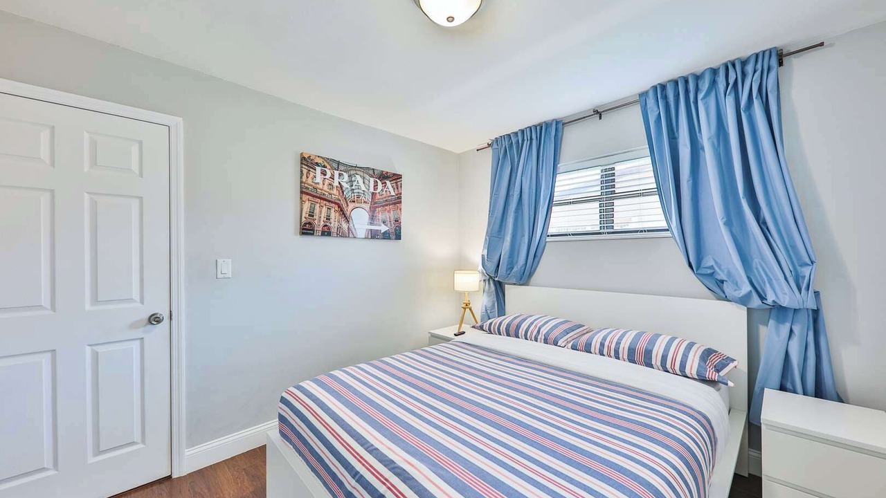 Photo of Bedroom in Driftwood