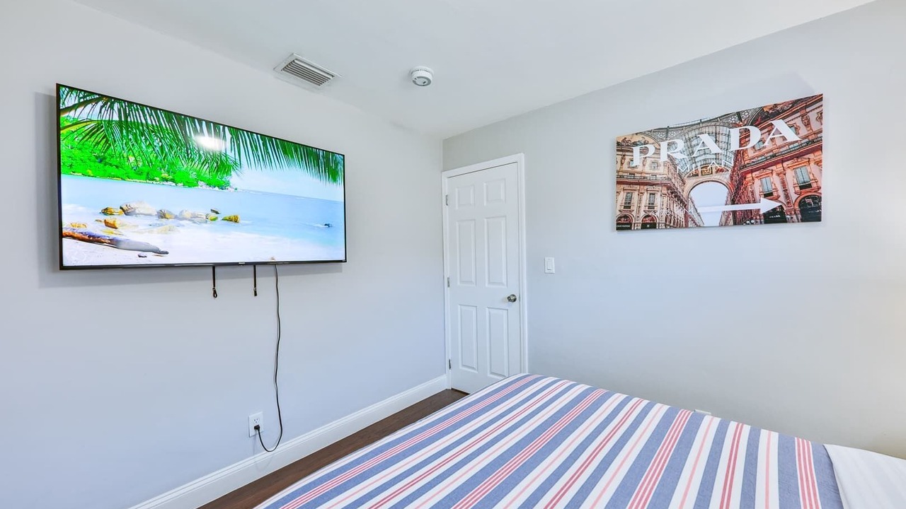 Photo of Bedroom in Driftwood