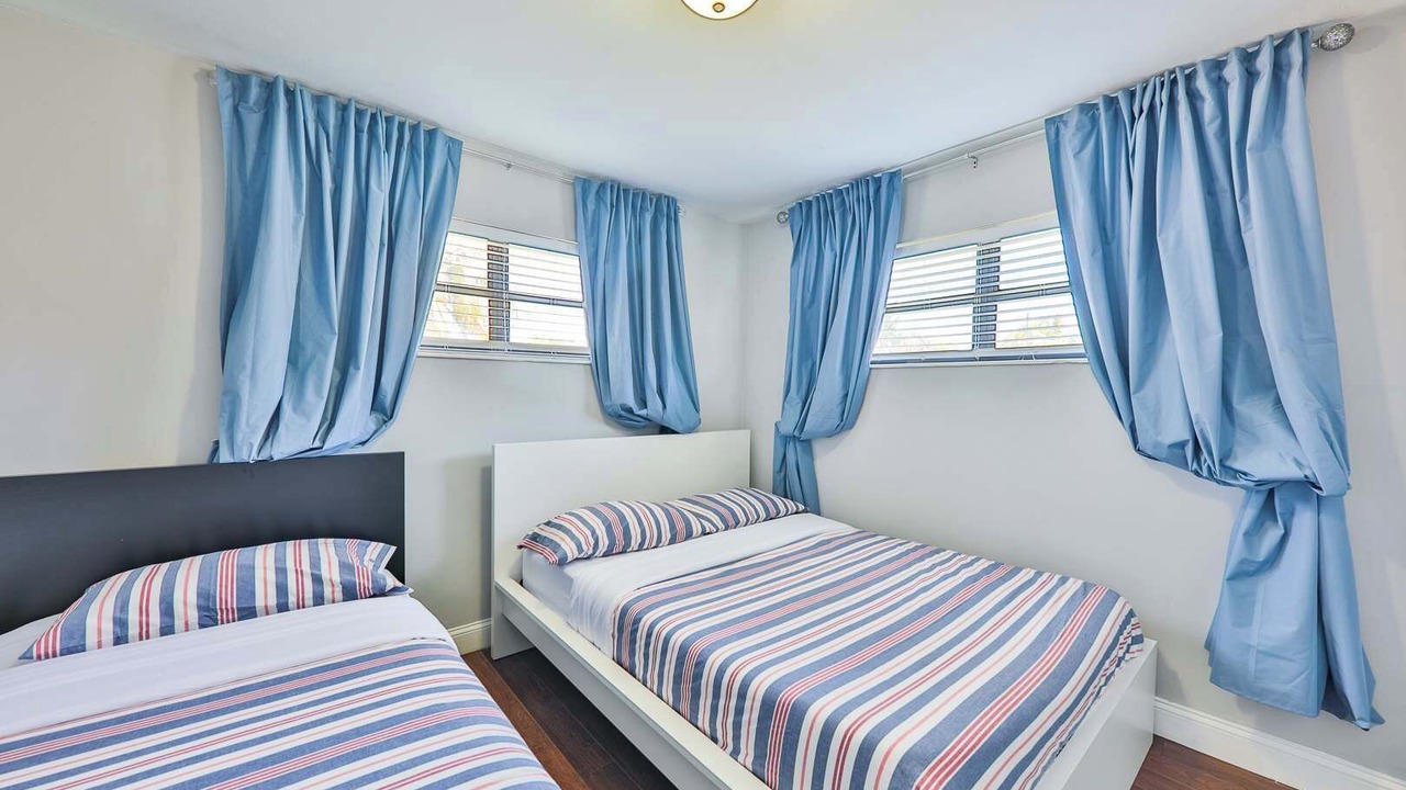 Photo of Bedroom in Driftwood