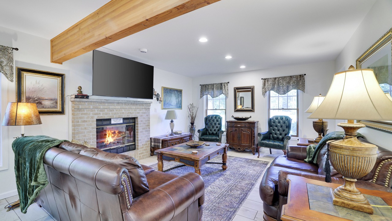 Photo of Livingroom in East Stroudsburg