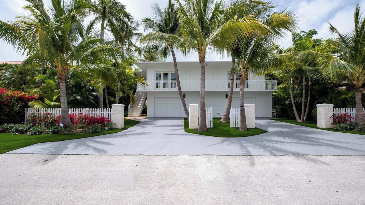 Photo of Outdoor in Venetian Shores